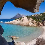 Luxrent Villa Smeralda Pool And Beach Апартаменты *