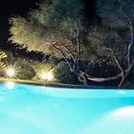 Luxrent Villa Smeralda Pool And Beach Апартаменты *